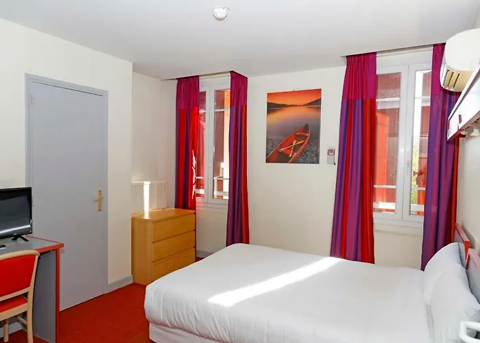 オテル デュ ヴィガン ホテル アルビ