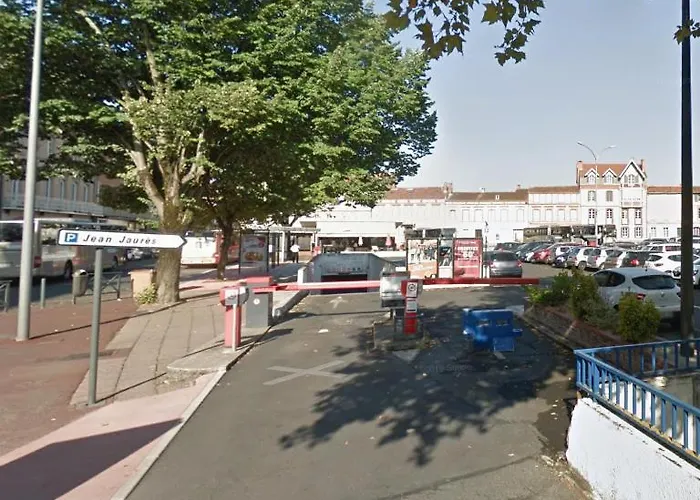 オテル デュ ヴィガン ホテル アルビ